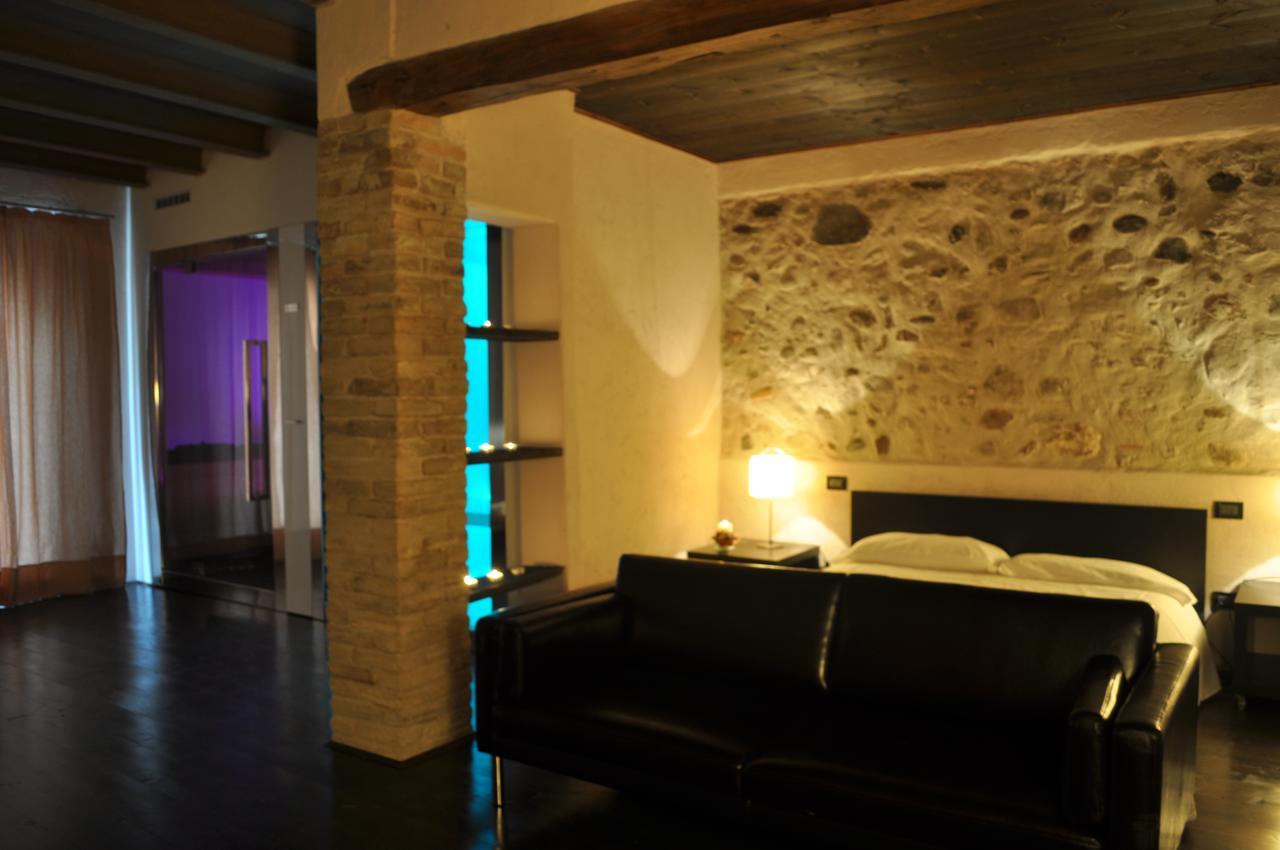 Agriturismo Trebisonda Country Resort Monzambano Eksteriør bilde
